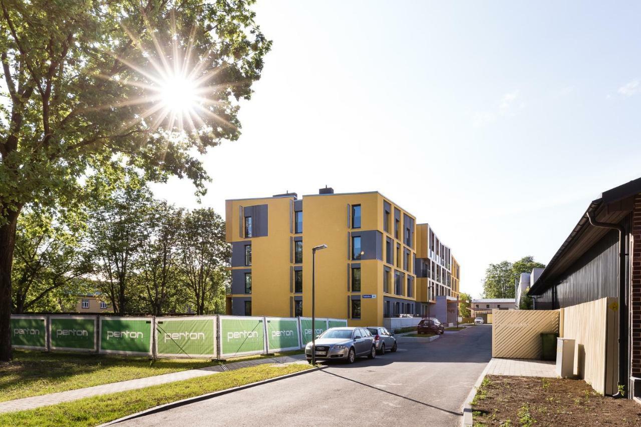 Bob W Telliskivi Apartment Tallinn Exterior photo